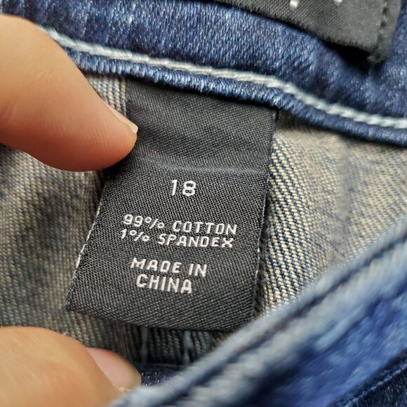 Lane Bryant Shorts Womens 18 Blue Denim Distressed Stretchy Jorts - Picture 3 of 12